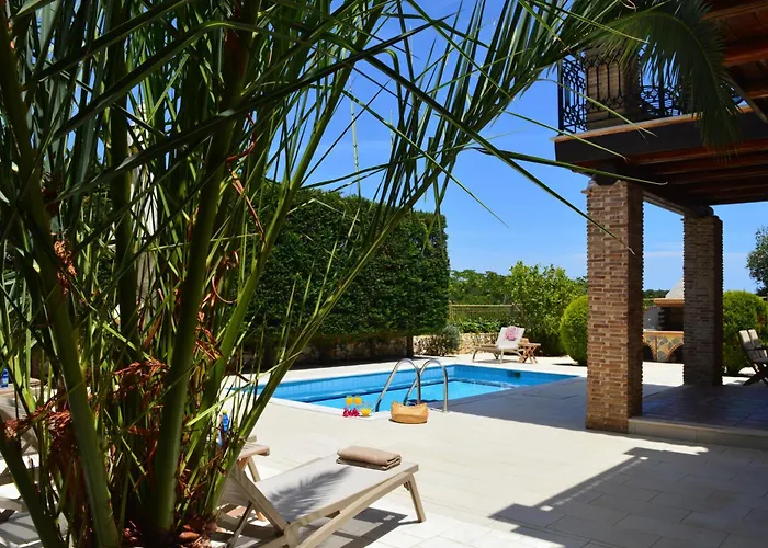 George Stone Villa